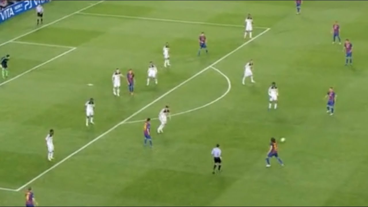The BIGGEST BUS Ever Parked - Barcelona - Chelsea 2-2 Tactical Analysis
