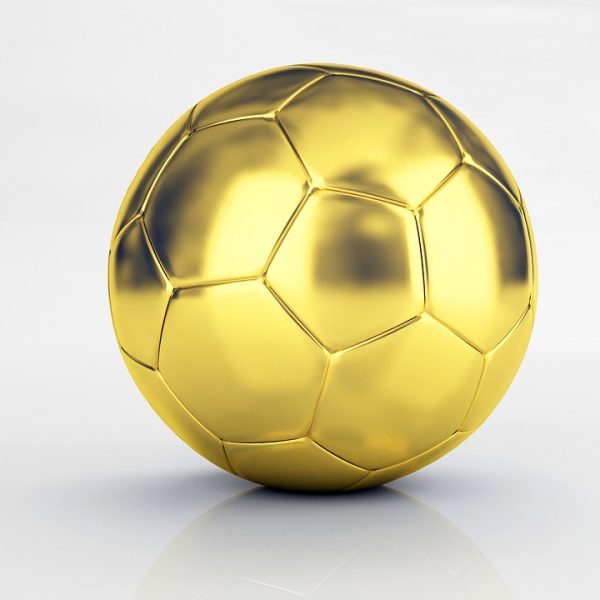 Real Madrid Star Karim Benzema Must Win The 2022 Ballon d’Or award