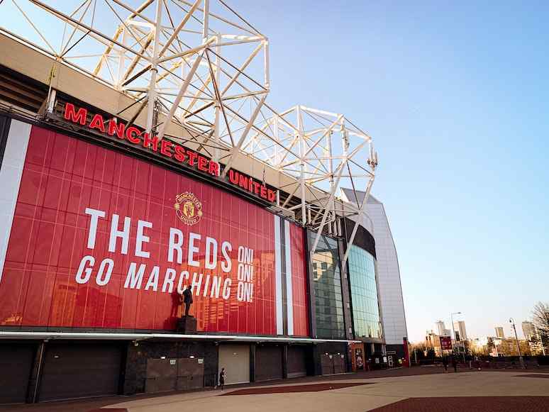 old trafford seating plan