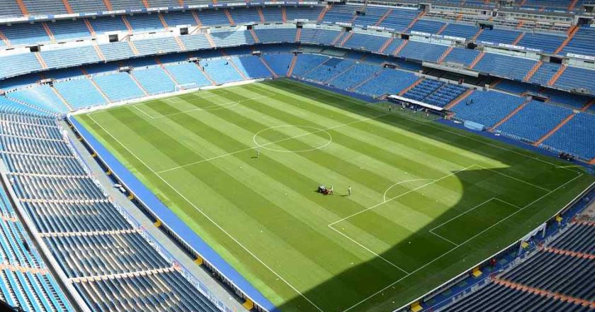 Why Is Santiago Bernabeu Covered? (EXPLAINED)