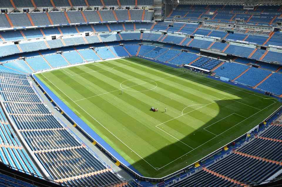 why is santiago bernabeu covered