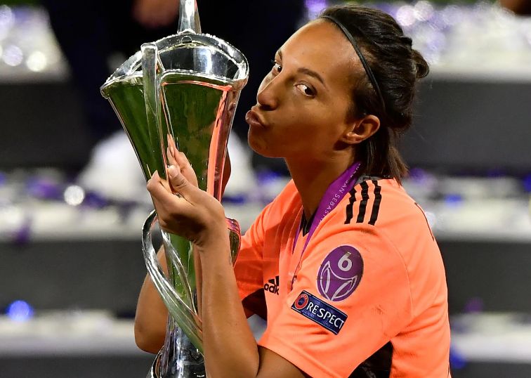 Top 10 Best Female Goalkeepers In The World (2024 Ranking) Footiehound