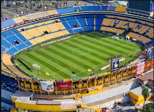 Estadio Universitario stadium