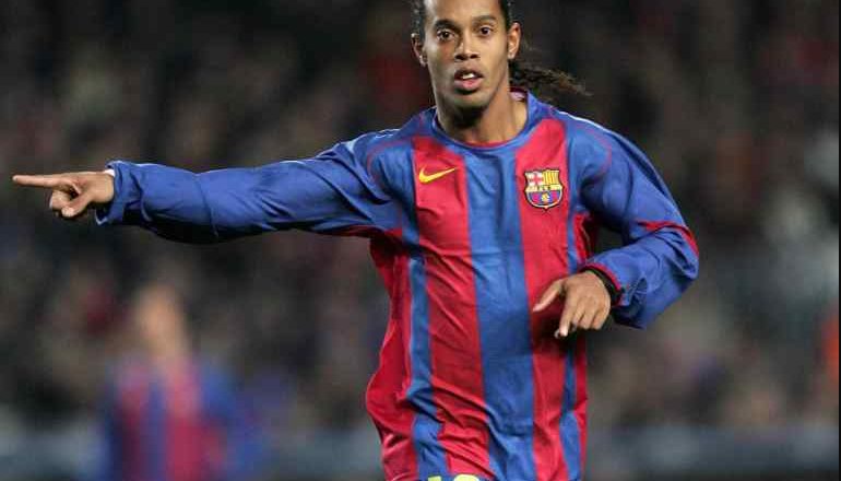 what is ronaldinho's real name