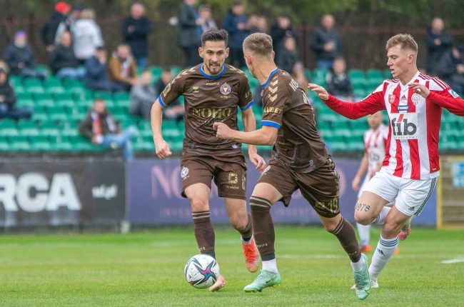 Players Become Odds Movers in Football Betting